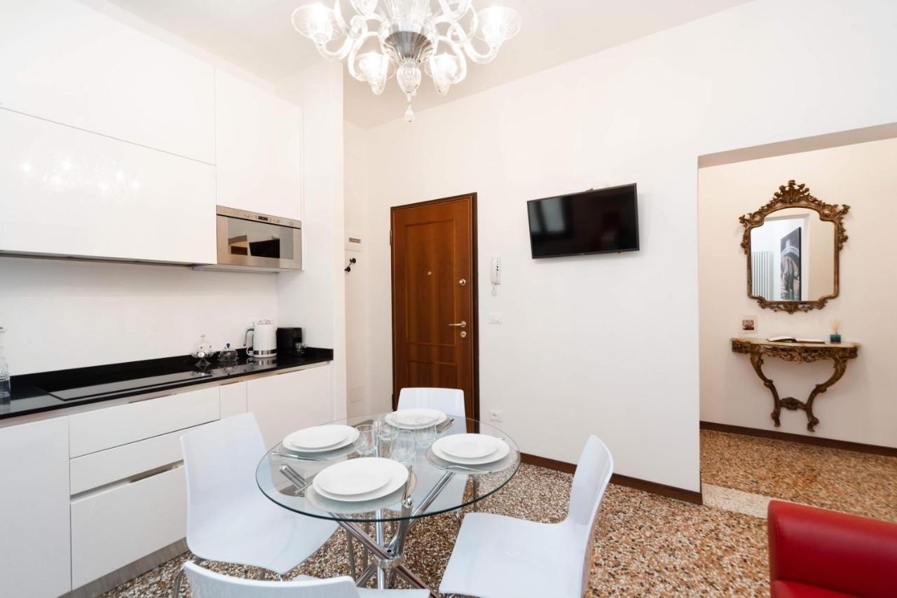 Just Urban Stays - Castello 5067 Boutique Apartment Venice Ngoại thất bức ảnh
